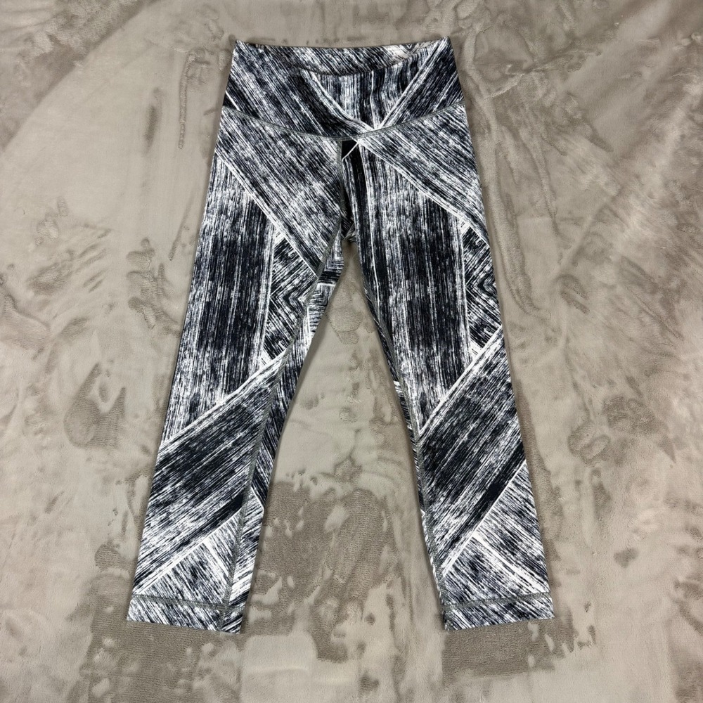 Lululemon Wunder Under Crop Leggings Black White Brushstroke Print Womens 4